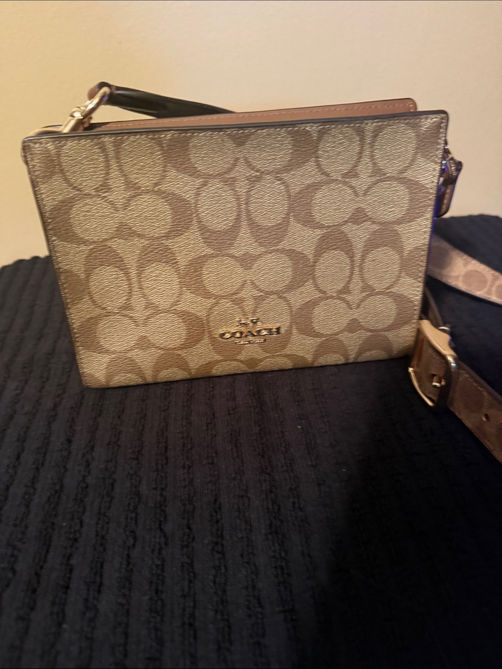 Coach Signature Canvas Crossbody Bag - Khaki/Tan